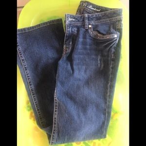 NWOT Apt. 9 Bootcut Embellished Jeans